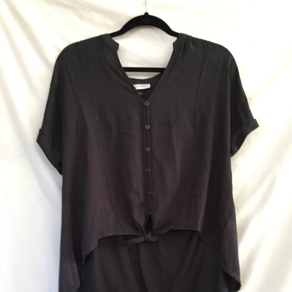 Black shirt